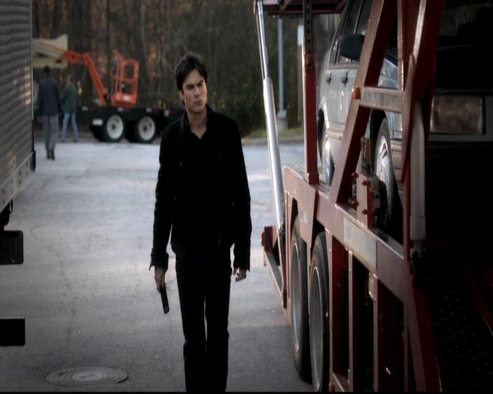 VampireDiariesWorld-dot-org_4x16BringItOn0675.jpg