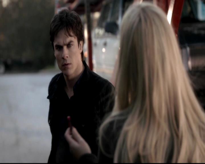 VampireDiariesWorld-dot-org_4x16BringItOn0703.jpg