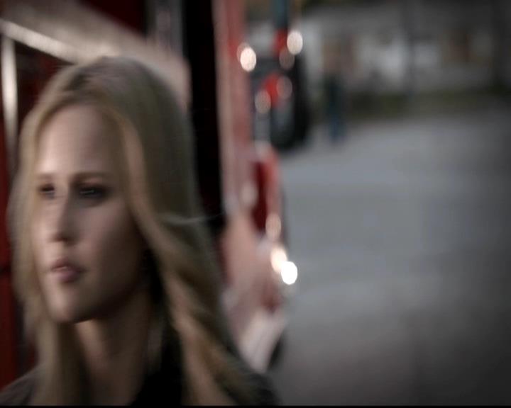 VampireDiariesWorld-dot-org_4x16BringItOn0713.jpg