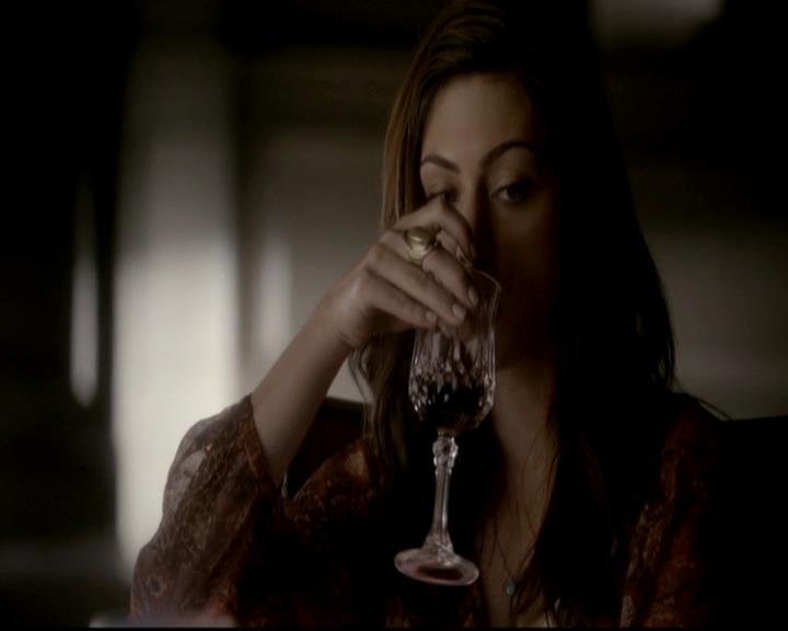 VampireDiariesWorld-dot-org_4x16BringItOn0717.jpg