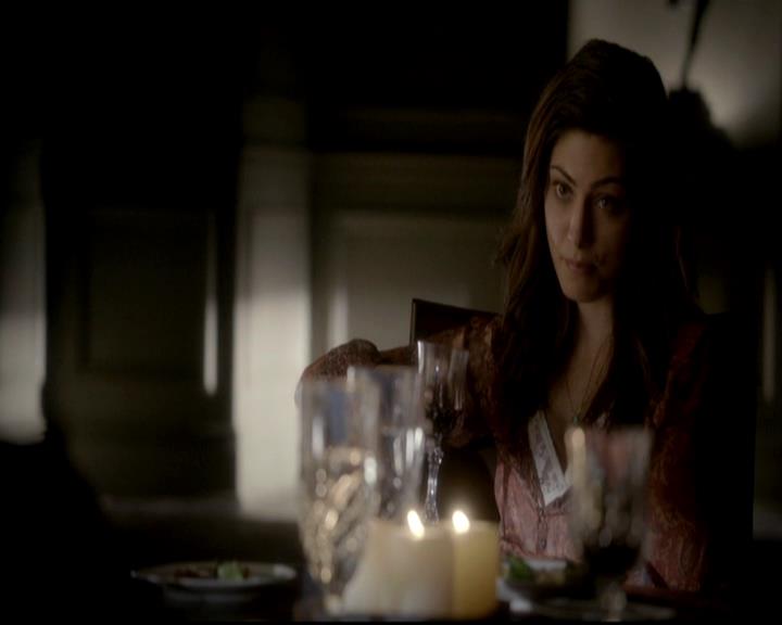 VampireDiariesWorld-dot-org_4x16BringItOn0723.jpg