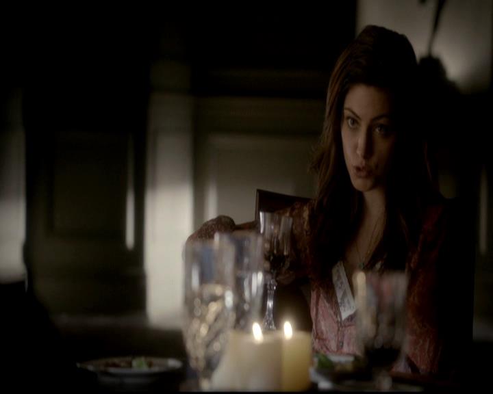 VampireDiariesWorld-dot-org_4x16BringItOn0724.jpg