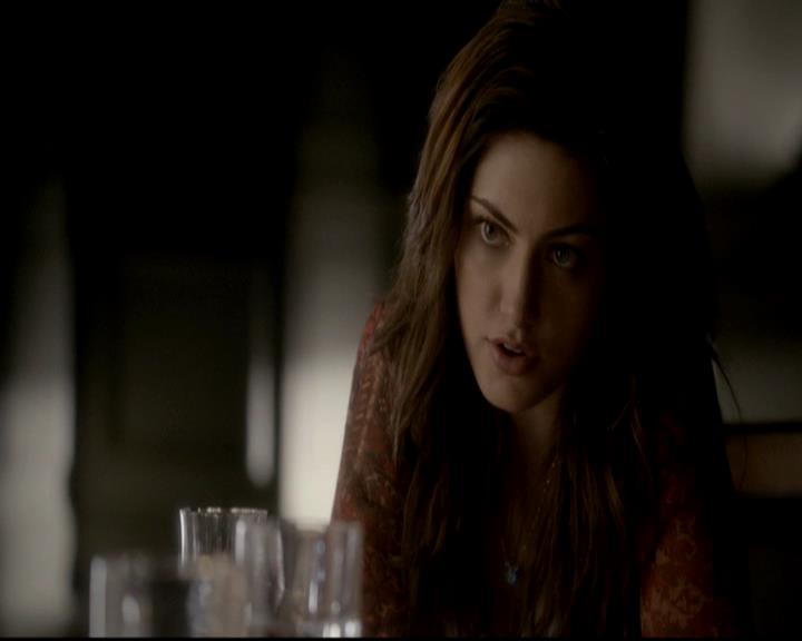 VampireDiariesWorld-dot-org_4x16BringItOn0757.jpg