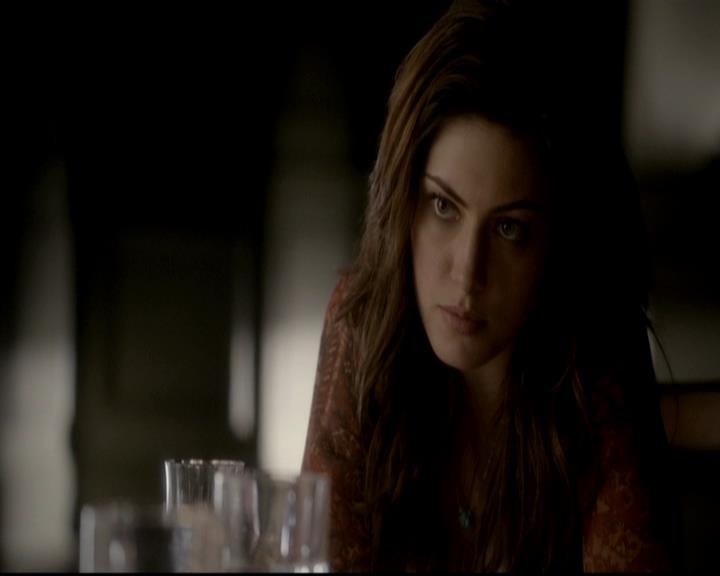 VampireDiariesWorld-dot-org_4x16BringItOn0758.jpg