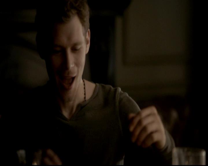 VampireDiariesWorld-dot-org_4x16BringItOn0776.jpg