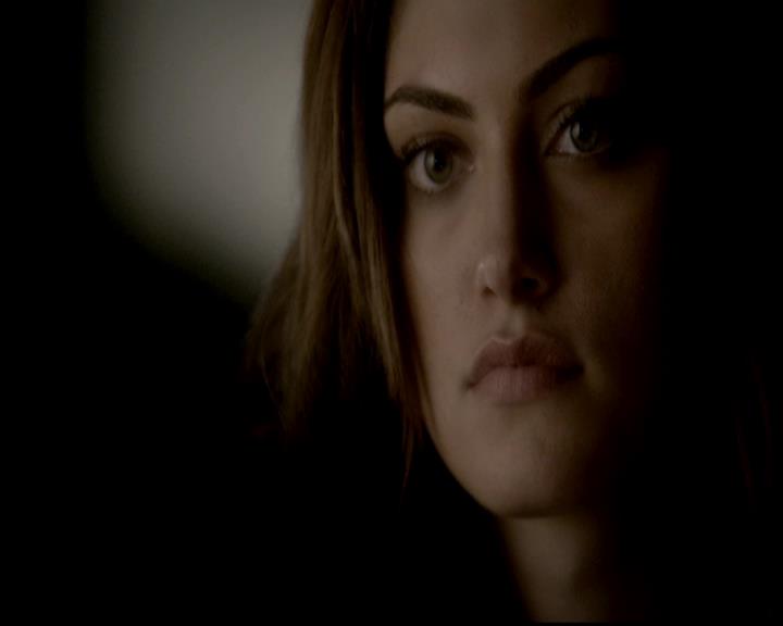 VampireDiariesWorld-dot-org_4x16BringItOn0784.jpg