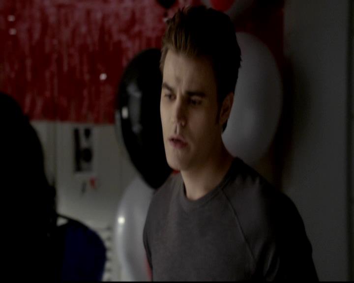 VampireDiariesWorld-dot-org_4x16BringItOn0785.jpg