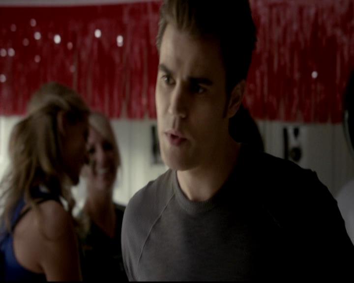 VampireDiariesWorld-dot-org_4x16BringItOn0786.jpg