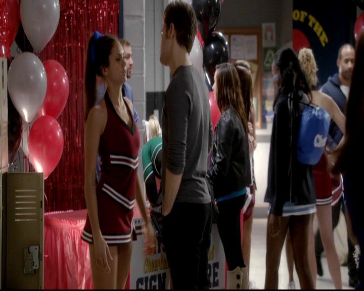 VampireDiariesWorld-dot-org_4x16BringItOn0801.jpg