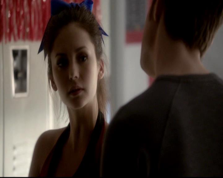 VampireDiariesWorld-dot-org_4x16BringItOn0803.jpg