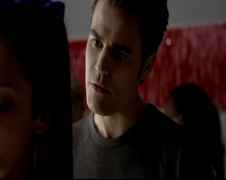 VampireDiariesWorld-dot-org_4x16BringItOn0817.jpg