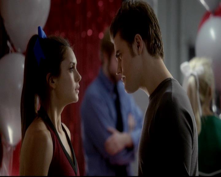 VampireDiariesWorld-dot-org_4x16BringItOn0835.jpg