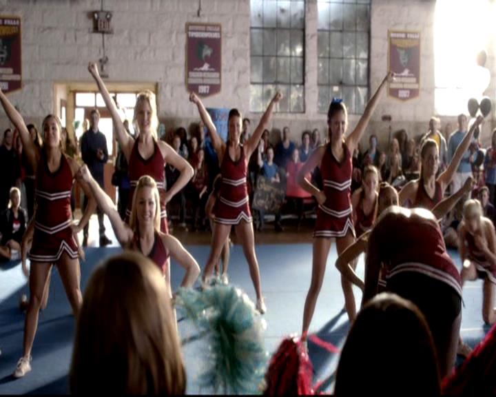 VampireDiariesWorld-dot-org_4x16BringItOn0864.jpg