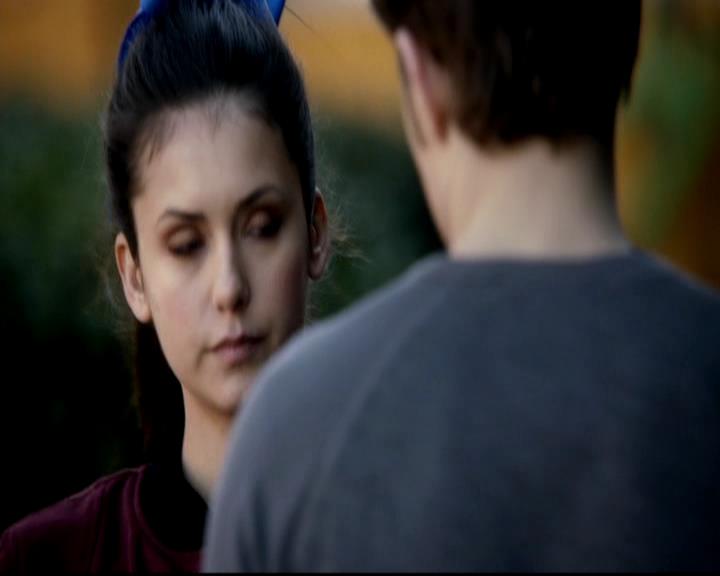 VampireDiariesWorld-dot-org_4x16BringItOn0906.jpg