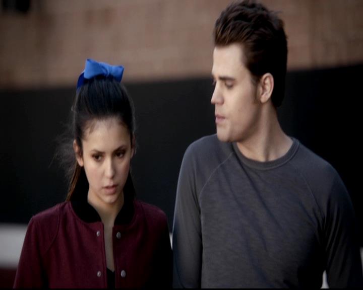 VampireDiariesWorld-dot-org_4x16BringItOn0915.jpg