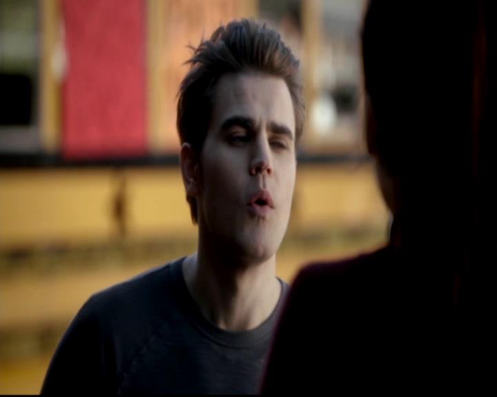 VampireDiariesWorld-dot-org_4x16BringItOn0925.jpg