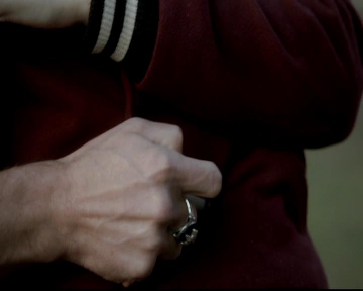 VampireDiariesWorld-dot-org_4x16BringItOn0947.jpg