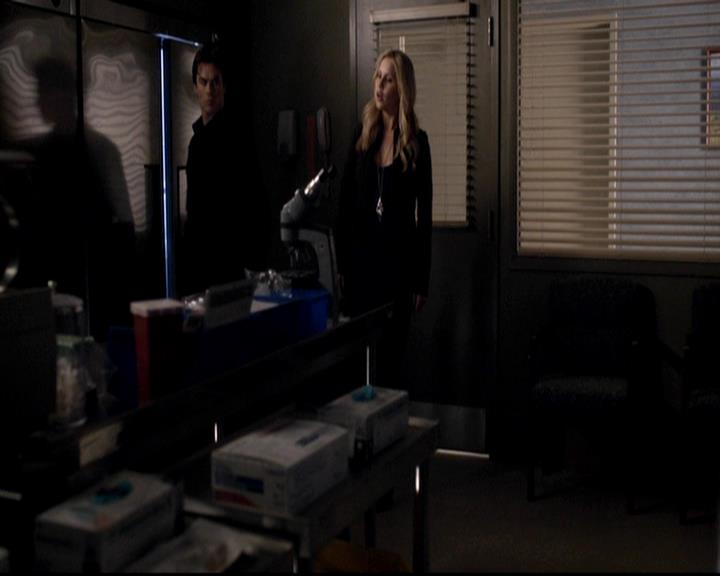 VampireDiariesWorld-dot-org_4x16BringItOn0977.jpg