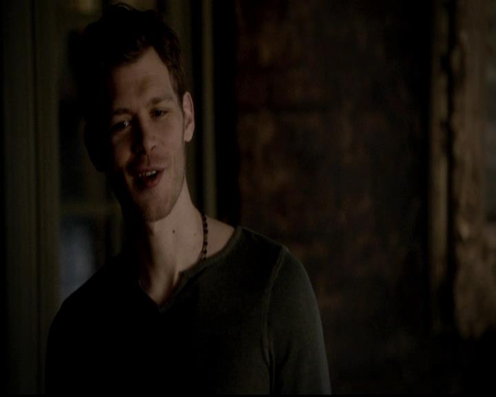 VampireDiariesWorld-dot-org_4x16BringItOn1061.jpg