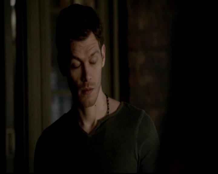 VampireDiariesWorld-dot-org_4x16BringItOn1066.jpg