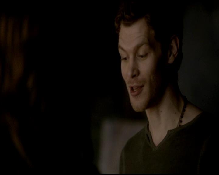 VampireDiariesWorld-dot-org_4x16BringItOn1101.jpg