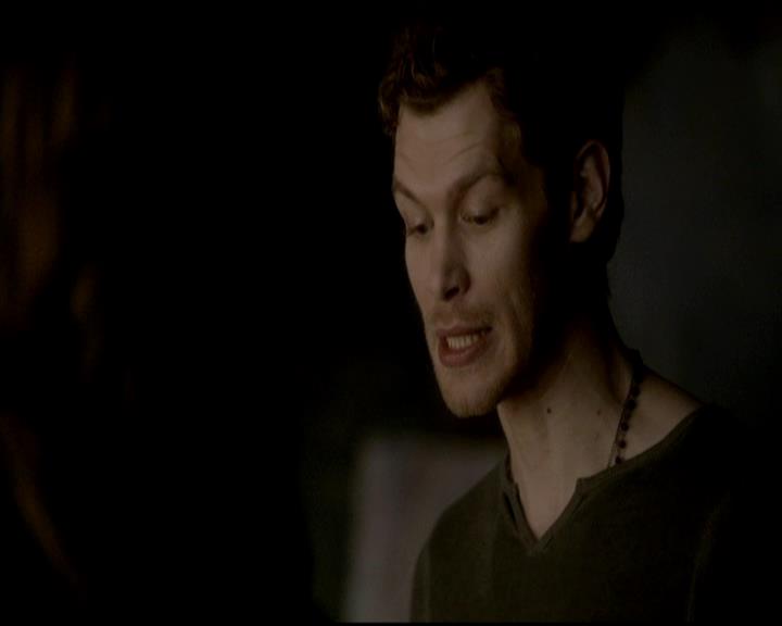 VampireDiariesWorld-dot-org_4x16BringItOn1102.jpg