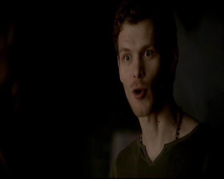 VampireDiariesWorld-dot-org_4x16BringItOn1104.jpg