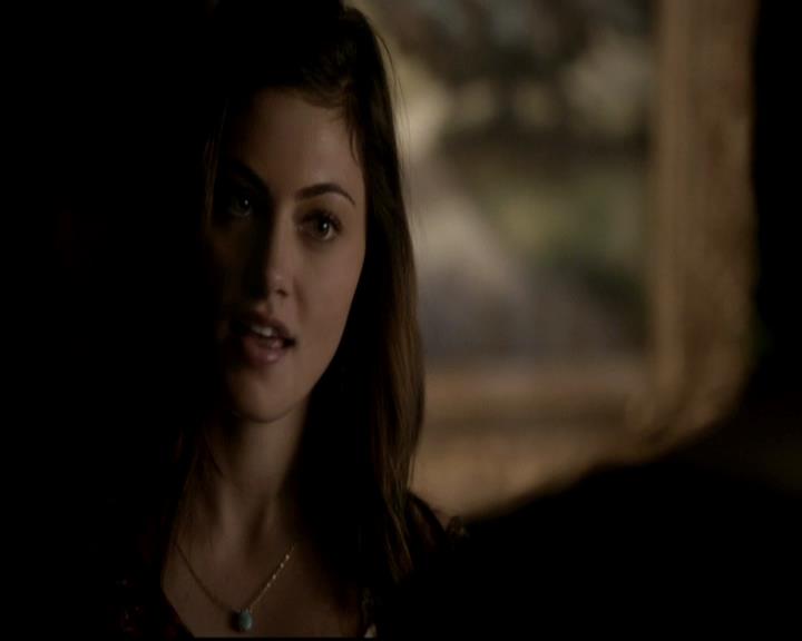 VampireDiariesWorld-dot-org_4x16BringItOn1105.jpg