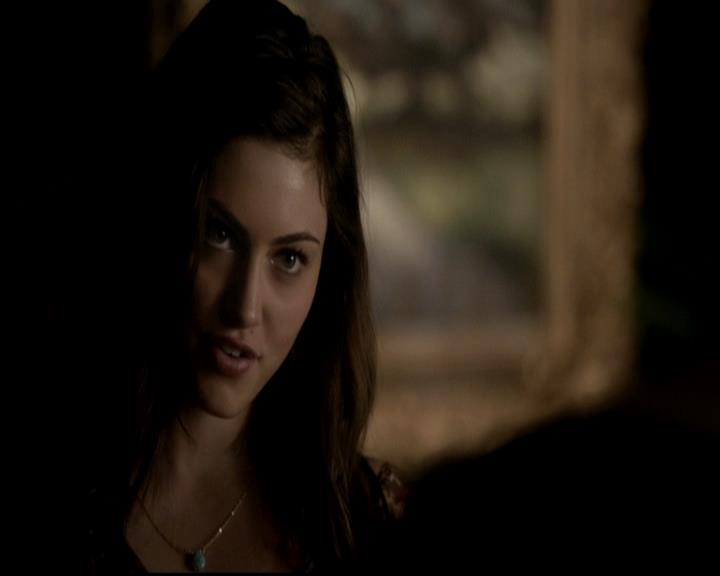 VampireDiariesWorld-dot-org_4x16BringItOn1106.jpg