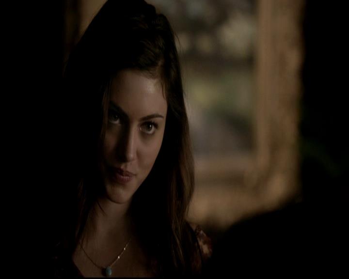 VampireDiariesWorld-dot-org_4x16BringItOn1107.jpg