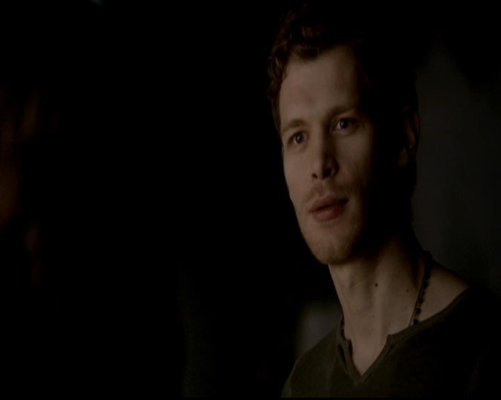 VampireDiariesWorld-dot-org_4x16BringItOn1108.jpg