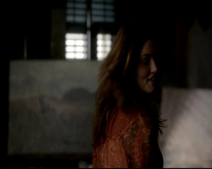 VampireDiariesWorld-dot-org_4x16BringItOn1119.jpg