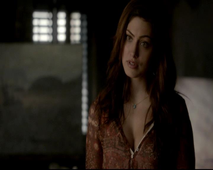 VampireDiariesWorld-dot-org_4x16BringItOn1125.jpg