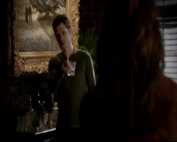 VampireDiariesWorld-dot-org_4x16BringItOn1128.jpg