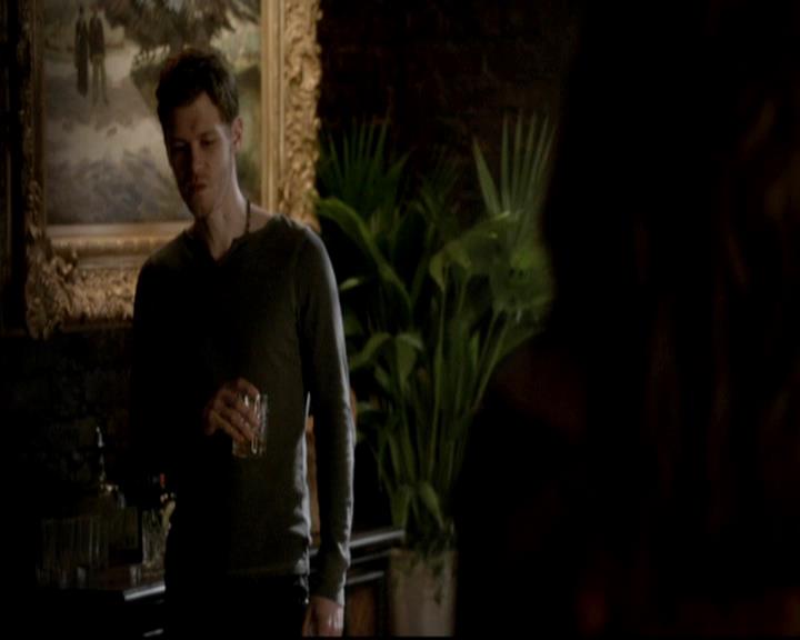 VampireDiariesWorld-dot-org_4x16BringItOn1131.jpg