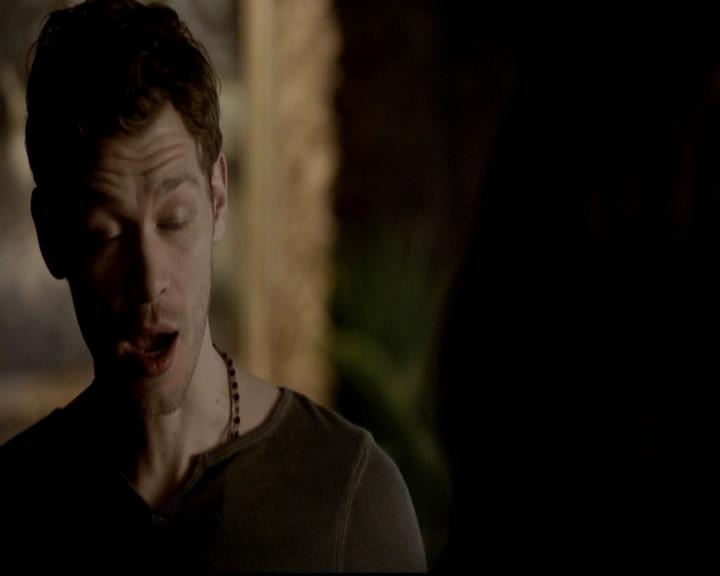 VampireDiariesWorld-dot-org_4x16BringItOn1150.jpg