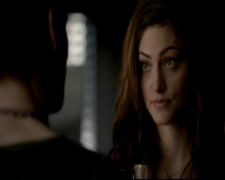 VampireDiariesWorld-dot-org_4x16BringItOn1156.jpg