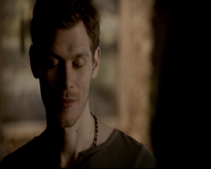 VampireDiariesWorld-dot-org_4x16BringItOn1163.jpg