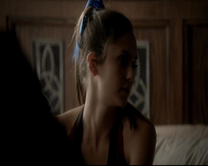 VampireDiariesWorld-dot-org_4x16BringItOn1197.jpg