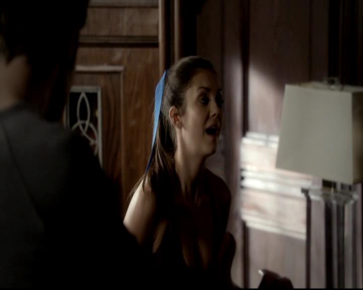 VampireDiariesWorld-dot-org_4x16BringItOn1226.jpg