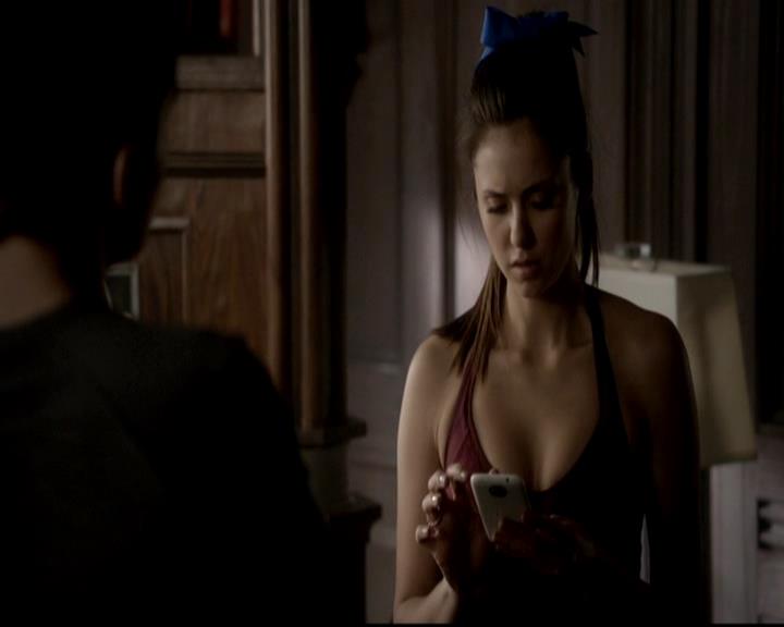 VampireDiariesWorld-dot-org_4x16BringItOn1244.jpg