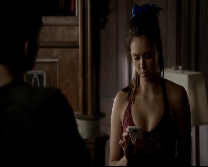 VampireDiariesWorld-dot-org_4x16BringItOn1245.jpg