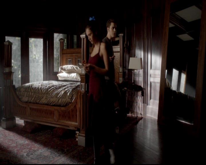 VampireDiariesWorld-dot-org_4x16BringItOn1261.jpg