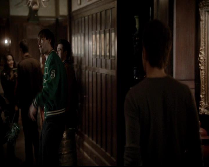 VampireDiariesWorld-dot-org_4x16BringItOn1290.jpg