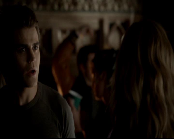 VampireDiariesWorld-dot-org_4x16BringItOn1403.jpg