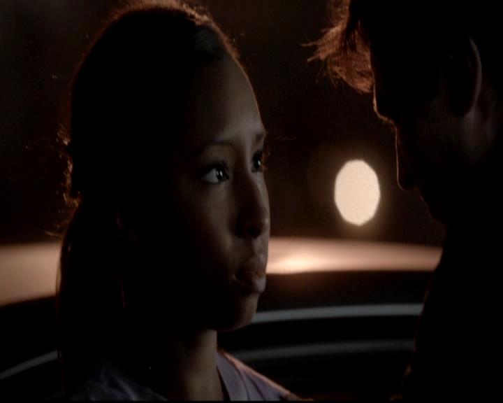 VampireDiariesWorld-dot-org_4x16BringItOn1427.jpg