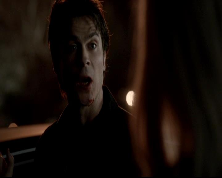 VampireDiariesWorld-dot-org_4x16BringItOn1437.jpg