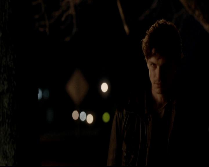 VampireDiariesWorld-dot-org_4x16BringItOn1460.jpg