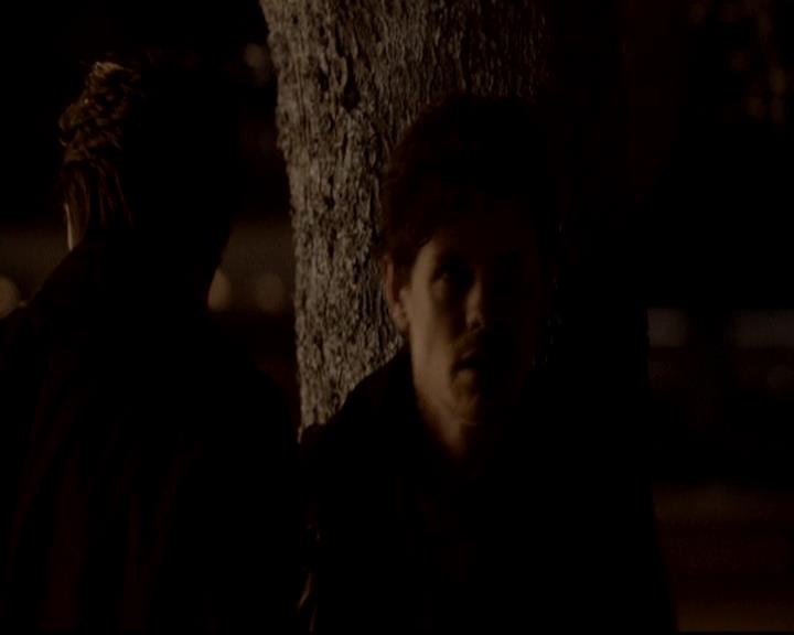 VampireDiariesWorld-dot-org_4x16BringItOn1490.jpg