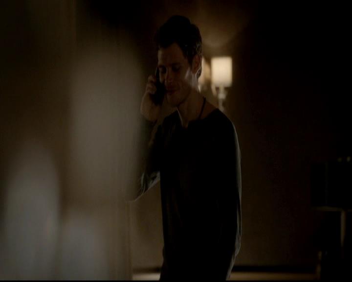 VampireDiariesWorld-dot-org_4x16BringItOn1501.jpg